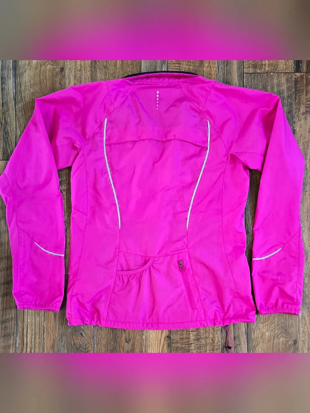 The North Face, Women's Flight Series Jacket, Size Medium - Picture 3 of 3